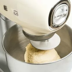 Smeg Stand Mixer 4,8 L Creme -Köksknivar Försäljning 10310079 12