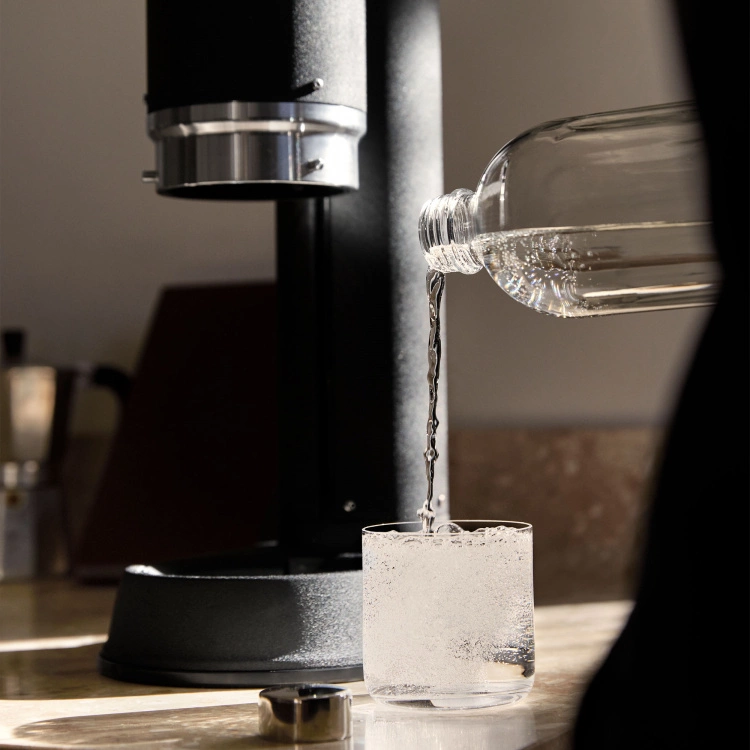 Aarke Carbonator Pro - Matte Black 4 Aarke Carbonator Pro - Matte Black - Bild 4