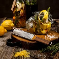 Microplane Master Series Rivjärn Zester 12 Microplane Master Series Rivjärn Zester -Köksknivar Försäljning 10724076 5