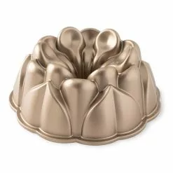 Nordic Ware Magnolia Bundt® Pan