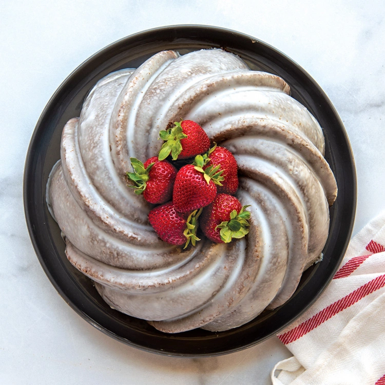 Nordic Ware Swirl Bundt® Pan 2 Nordic Ware Swirl Bundt® Pan - Bild 2