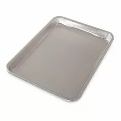 Nordic Ware Naturals® Quarter Bakplåt